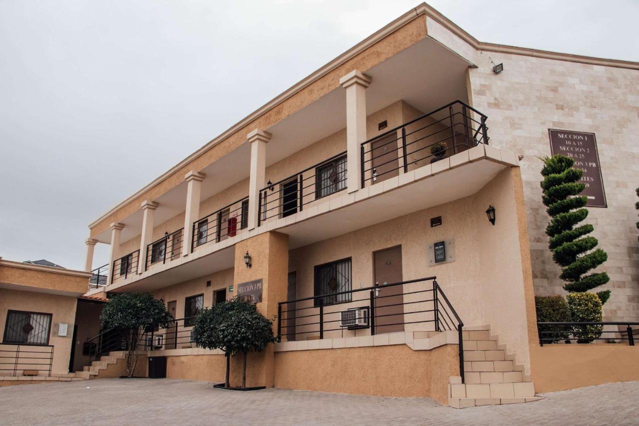 Best Western Cumbres Inn Cd. Cuauhtemoc Kültér fotó