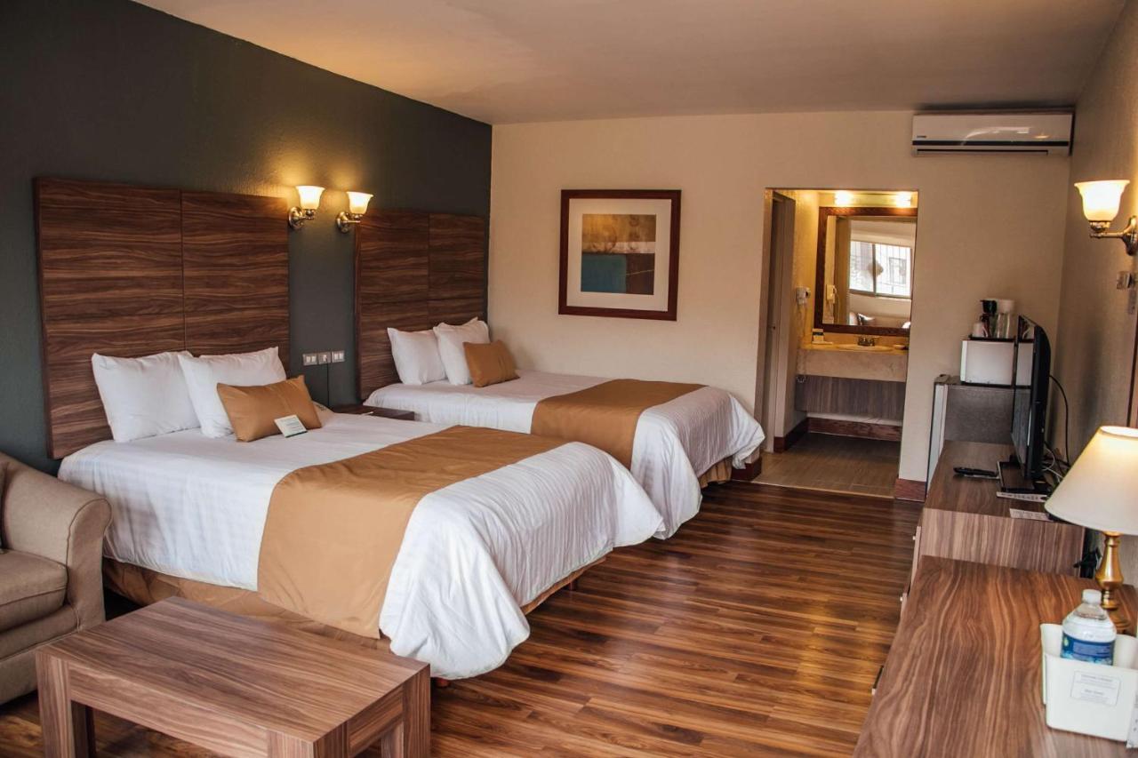Best Western Cumbres Inn Cd. Cuauhtemoc Kültér fotó