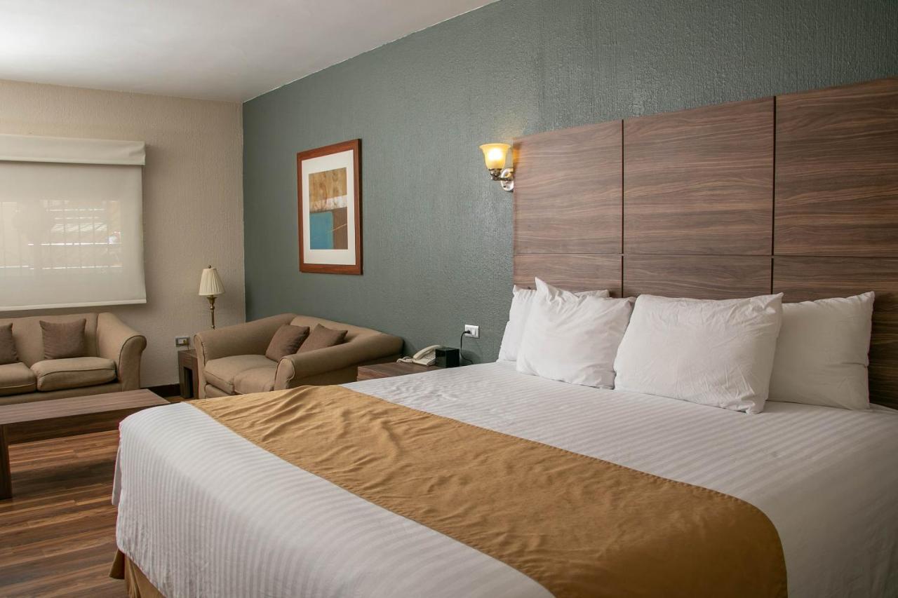 Best Western Cumbres Inn Cd. Cuauhtemoc Kültér fotó