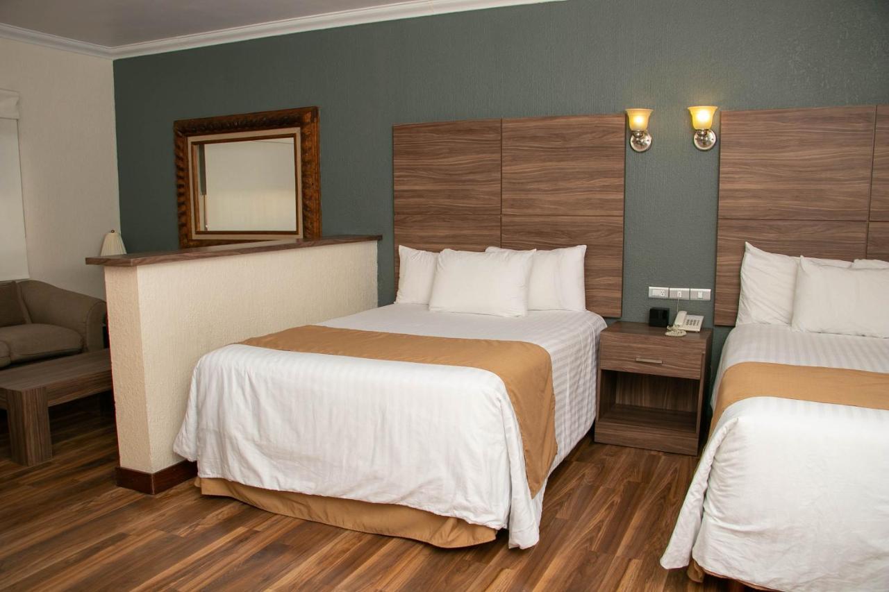Best Western Cumbres Inn Cd. Cuauhtemoc Kültér fotó