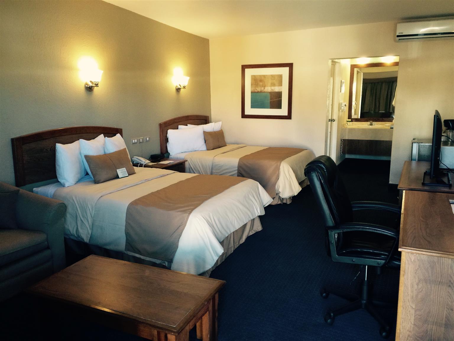 Best Western Cumbres Inn Cd. Cuauhtemoc Kültér fotó