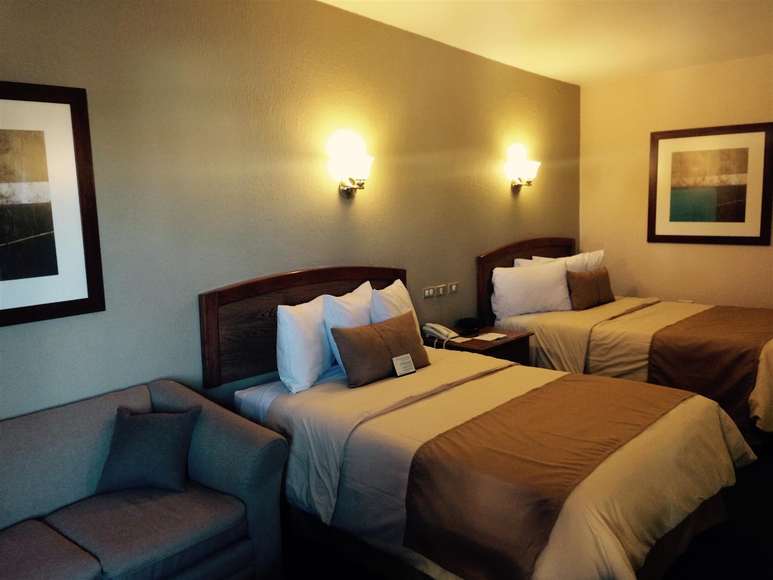 Best Western Cumbres Inn Cd. Cuauhtemoc Kültér fotó