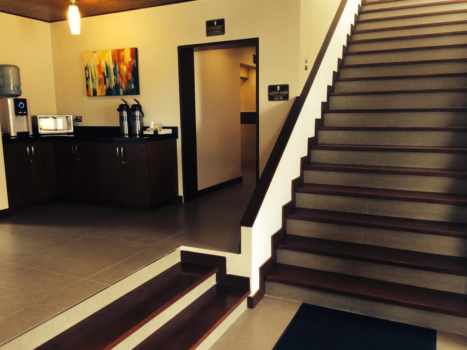 Best Western Cumbres Inn Cd. Cuauhtemoc Kültér fotó